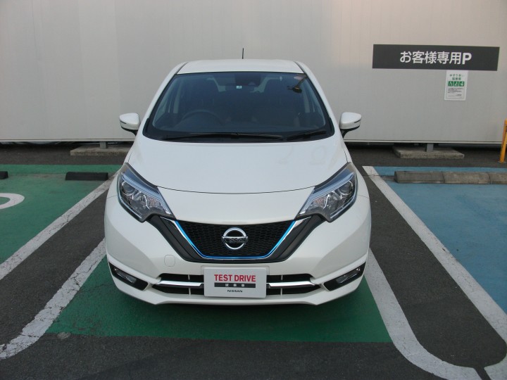 御殿場萩原店 木曜中古車デー コンパクトカー ノート ｅ ｐｏｗｅｒ 入荷 店舗ブログ 静岡日産自動車株式会社